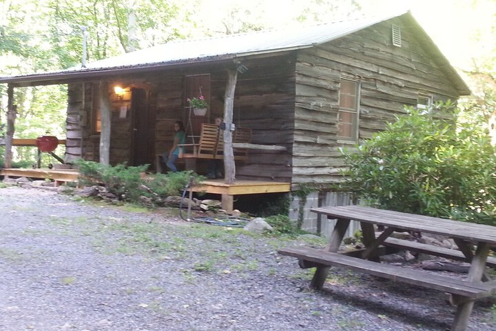 Arrowmont Stables & Cabins