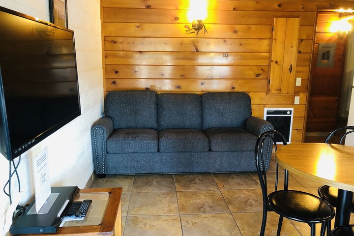Room 40 of 72
