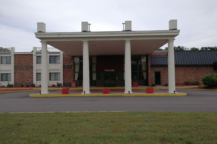 Hotel 3 of 52