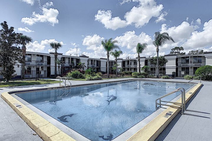 Pool 5 of 19