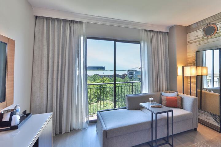 Dallas / Plano Marriott at Legacy Town Center