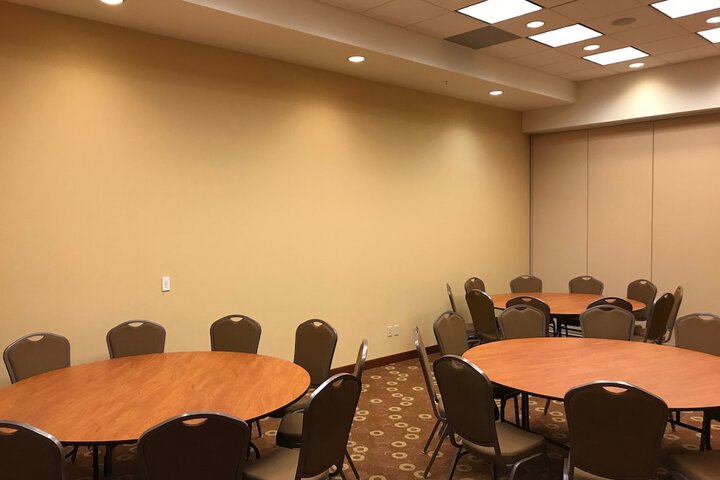 Hyatt Place Des Moines / Downtown