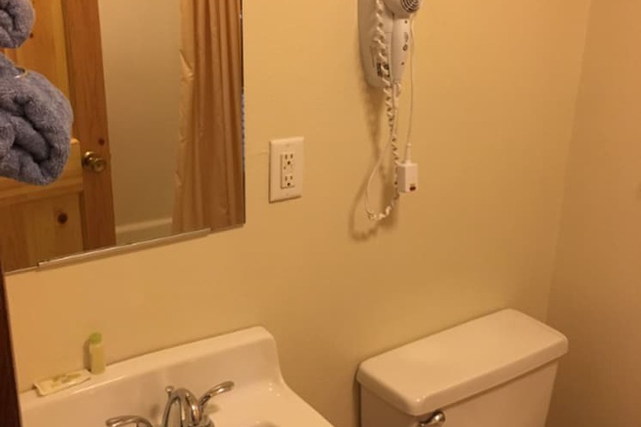 Room 21 of 43