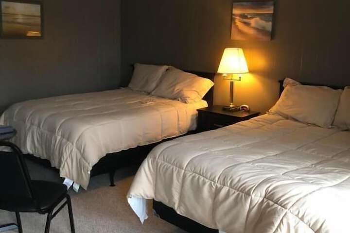 Room 7 of 14