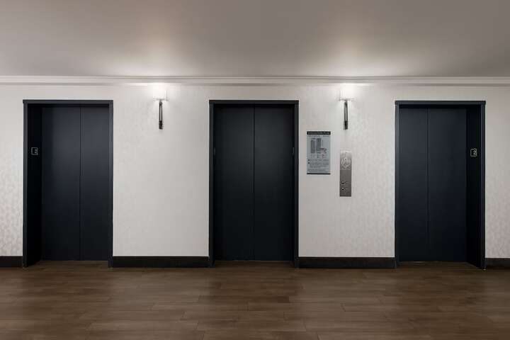 Hotel Caza
