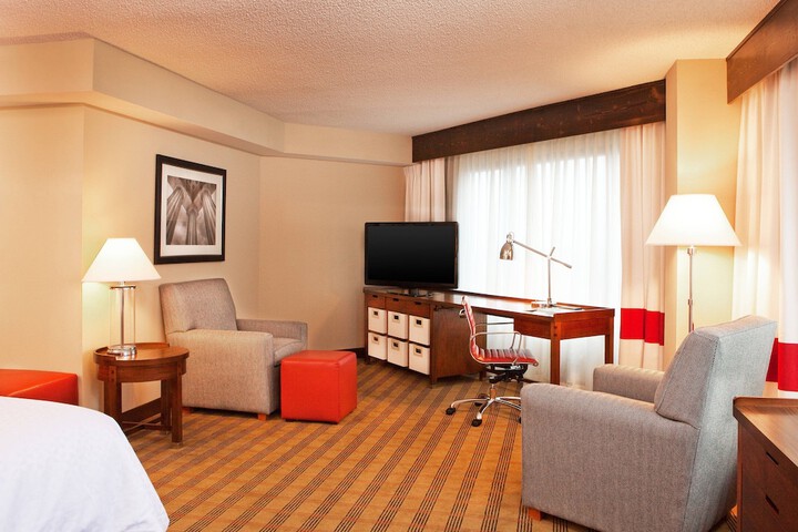 Room 9 of 21