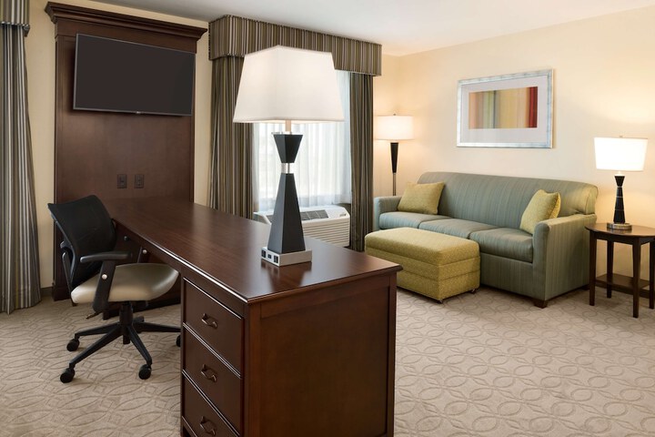 Room 11 of 24