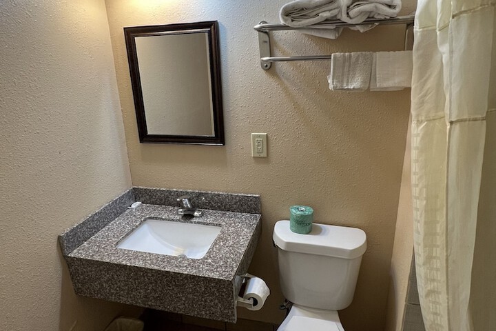 Room 12 of 15