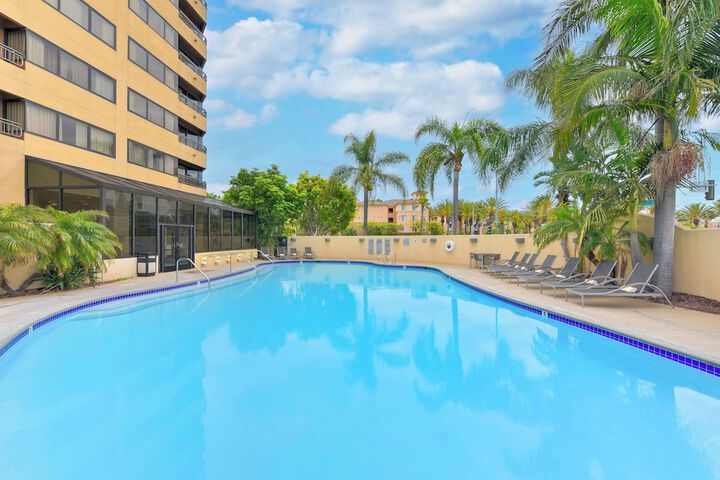 Embassy Suites by Hilton Anaheim Orange