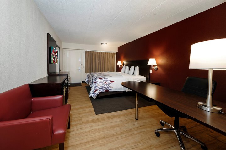 Room 10 of 23