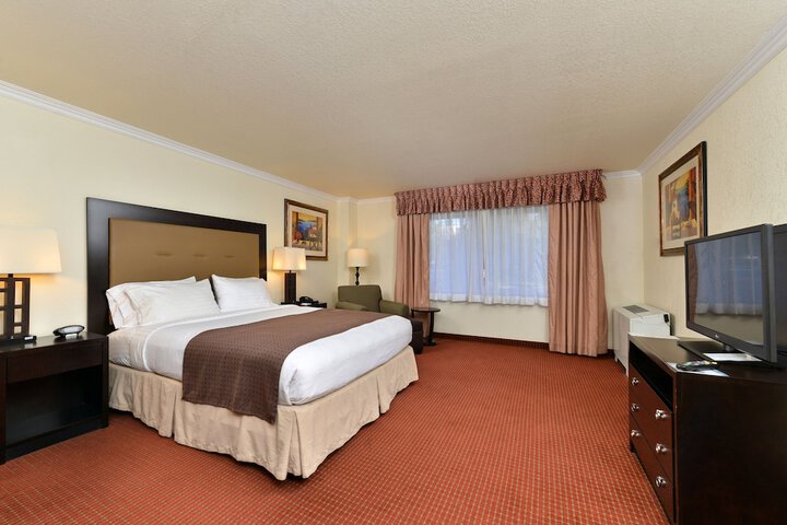 Holiday Inn Rancho Cordova by IHG