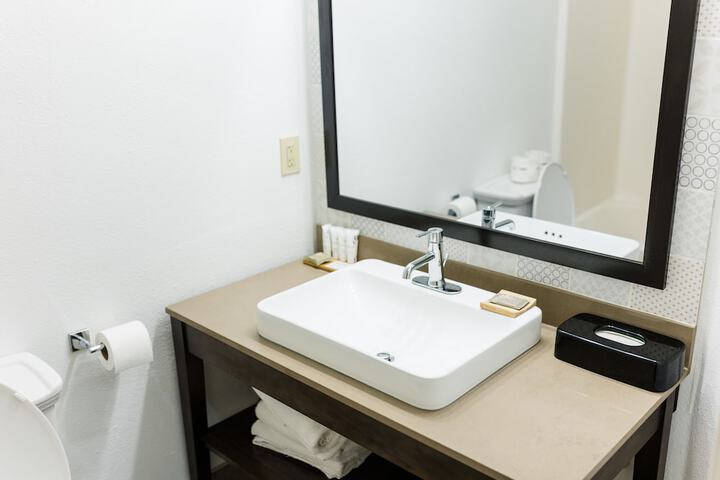 Country Inn & Suites by Radisson Helen, GA