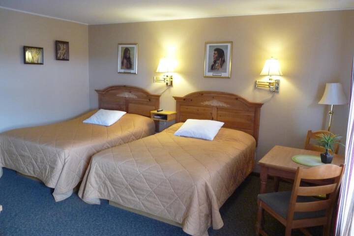 Country Villa Motel and Country Camping
