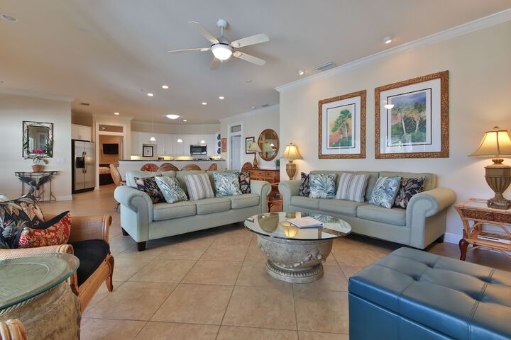 Tortuga Inn Beach Resort