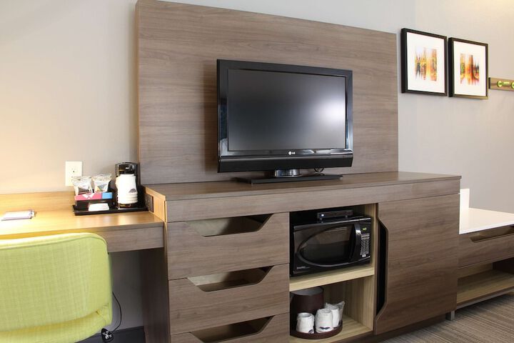 Room 20 of 40
