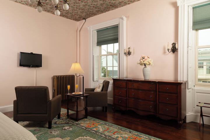 Room 15 of 55