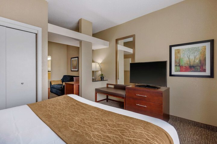 Room 40 of 51