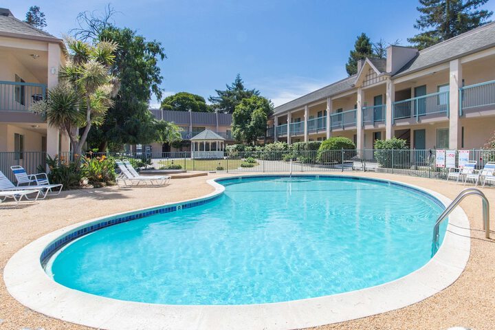 Pool 5 of 51