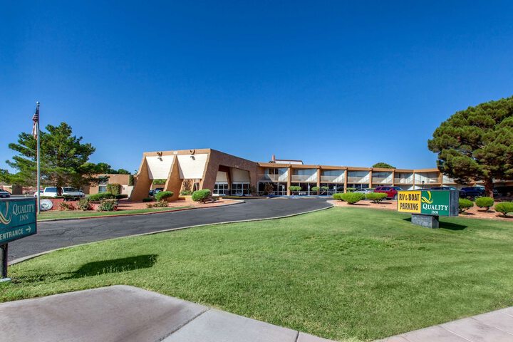 Hotel 6 of 39