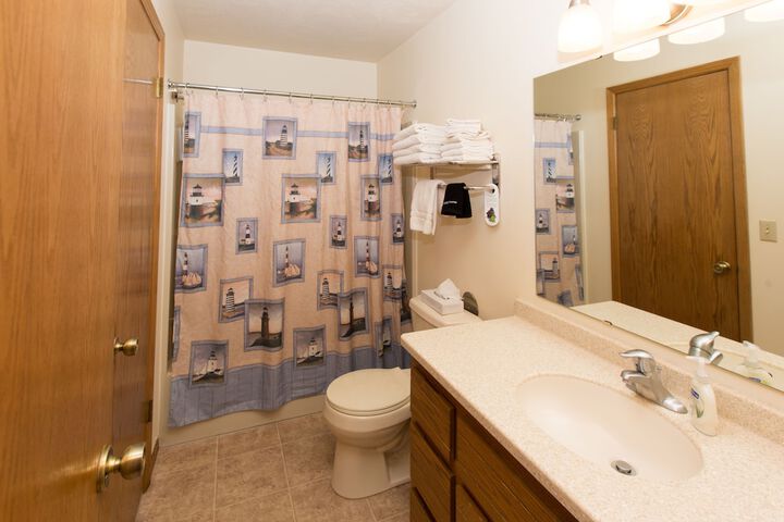 Room 80 of 185