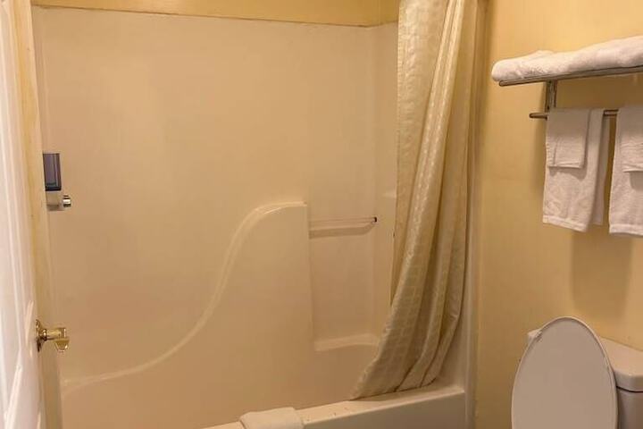 Deerfield Inn & Suites Steele Near Blytheville I 55