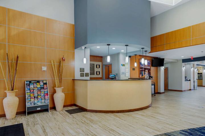 Hotel Interior 9 of 47