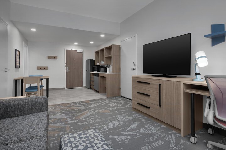 Home2 Suites by Hilton Syracuse Liverpool Airport Area