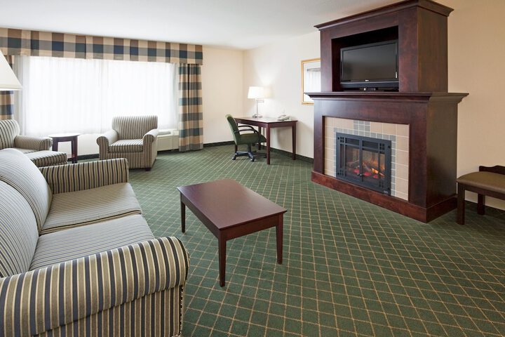 Room 17 of 41