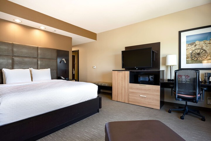 Best Western Premier Bryan College Station