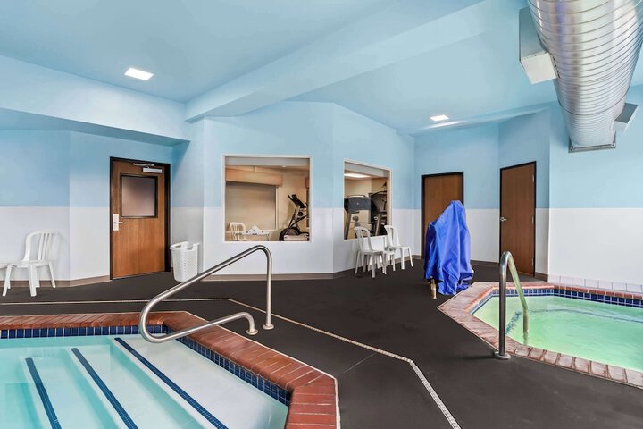Pool 9 of 49