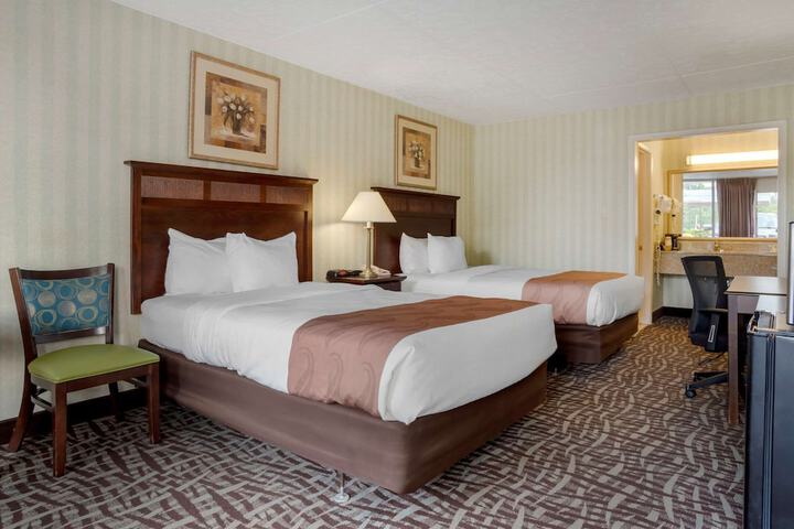 Room 40 of 50