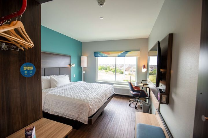 Room 30 of 44