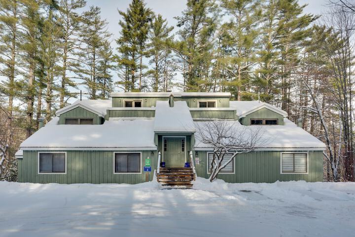 3 Mi to Story Land: All-season Family Condo