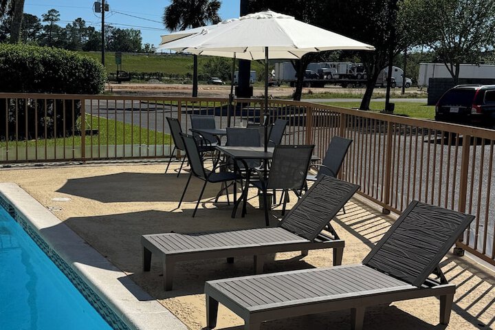 Red Roof Inn Moss Point