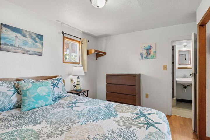 Oceanside Ocean Front Cabins