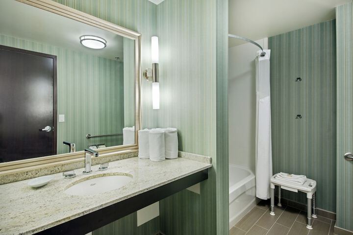 Holiday Inn Hotel & Suites Saskatoon Downtown by IHG