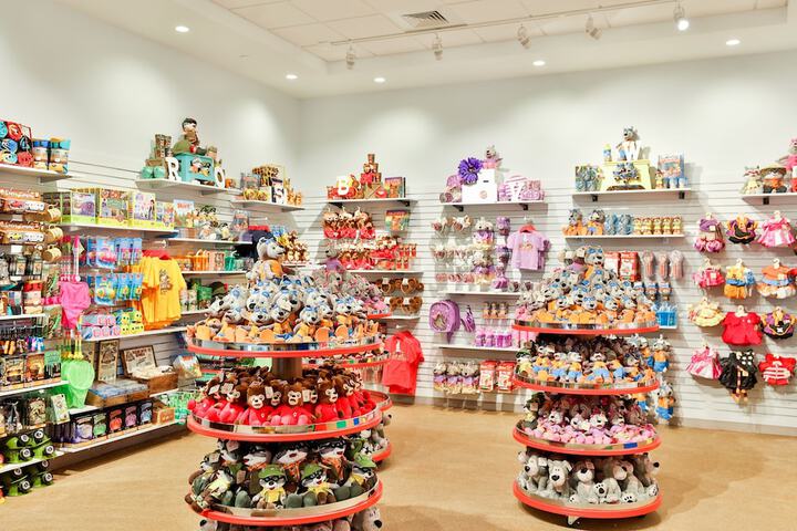 Gift Shop 79 of 94