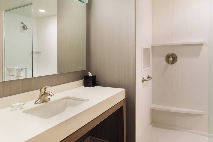 Courtyard by Marriott Elmira Horseheads