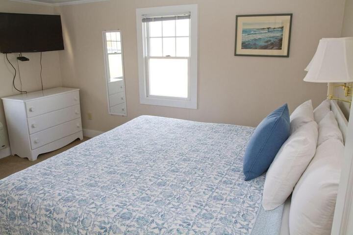 Room 10 of 48