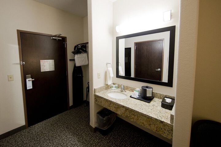 Room 14 of 47