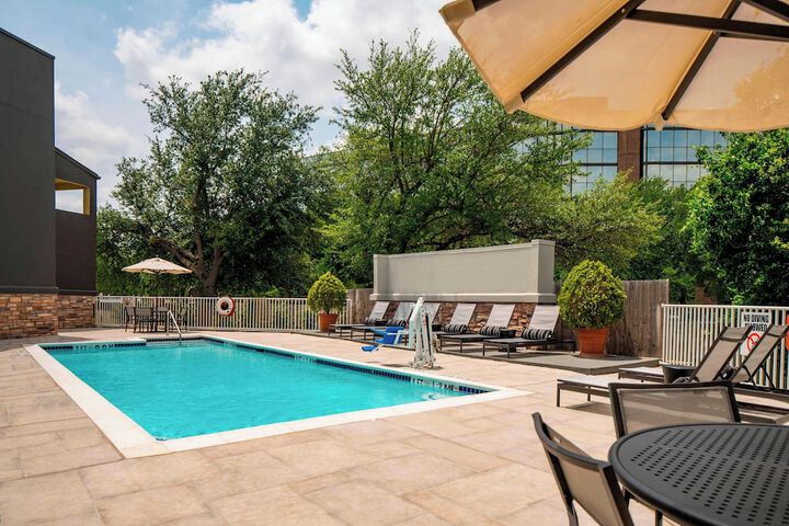 Pool 3 of 26