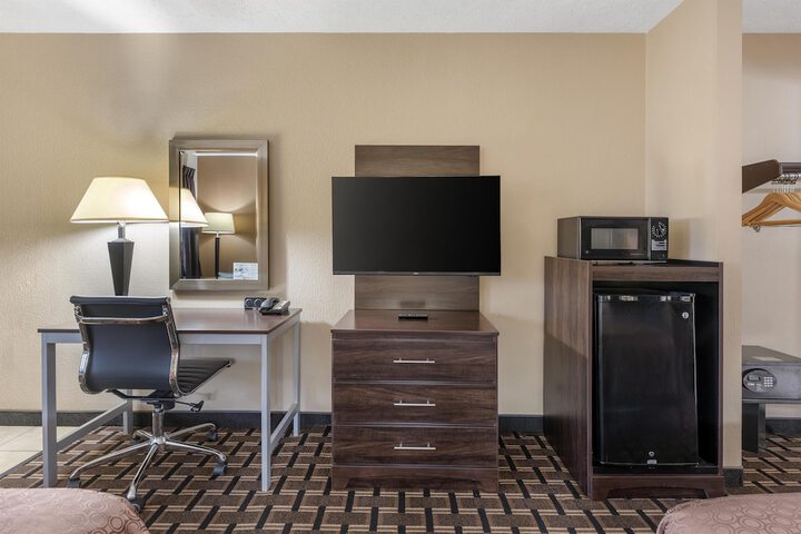 SureStay Hotel by Best Western Summersville