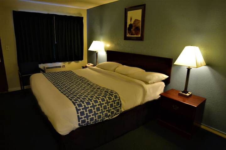 Room 19 of 42