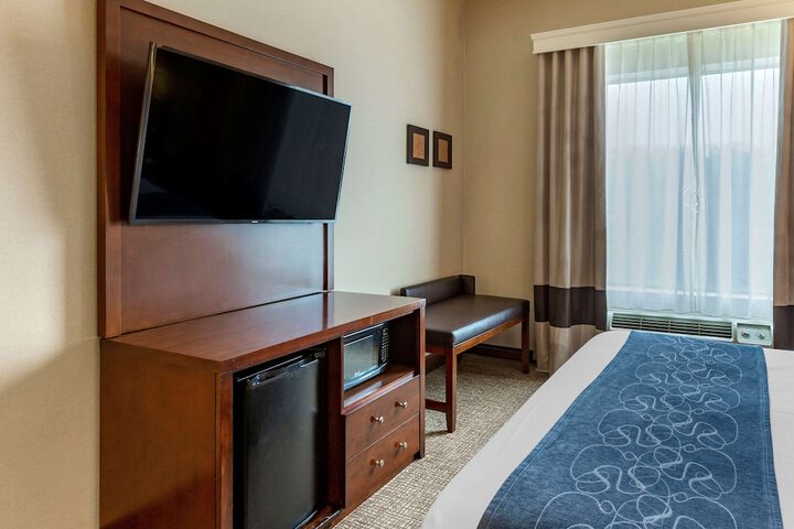 Room 26 of 46