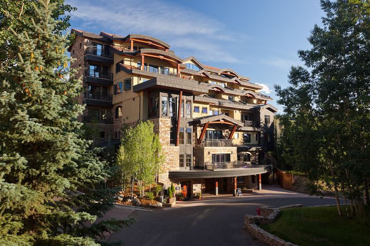 Relais & Châteaux Lumière by Dunton