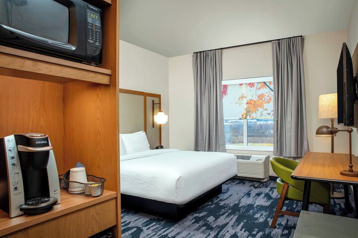 Fairfield Inn & Suites by Marriott Harrisburg West / Mechanicsburg
