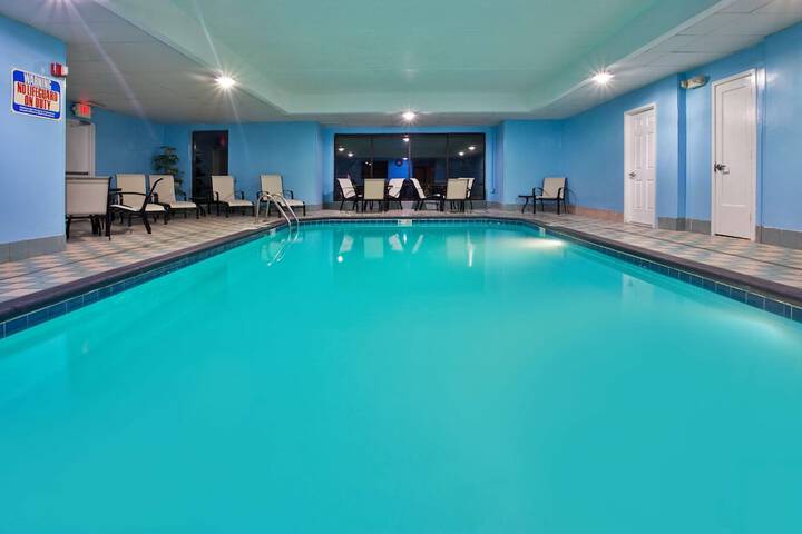 Pool 6 of 49