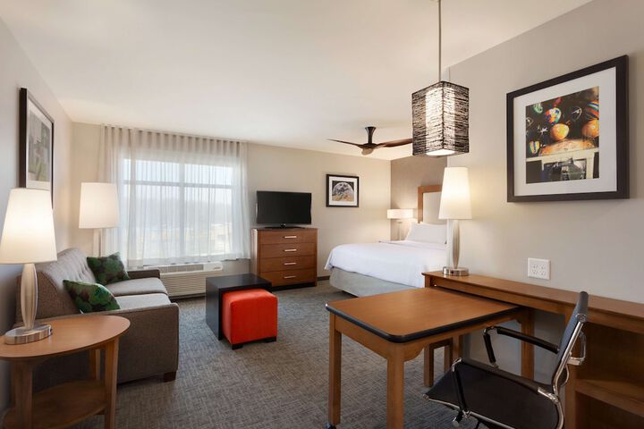 Room 14 of 35