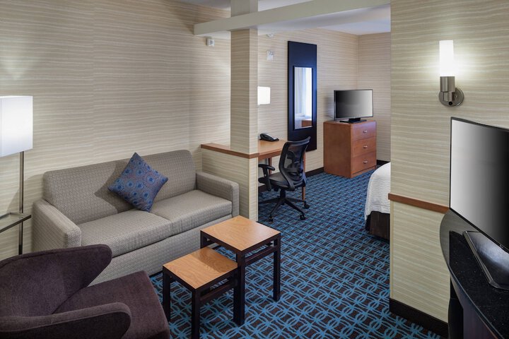 Room 20 of 37