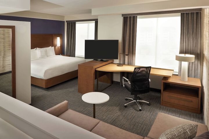 Room 12 of 24
